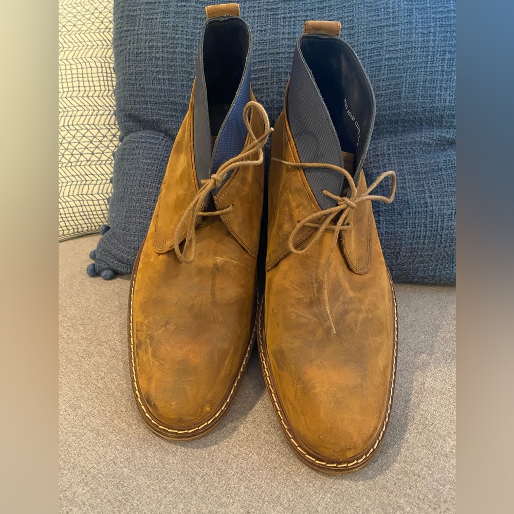 Coke Haan Colton chukka style dress shoe size US 10.5